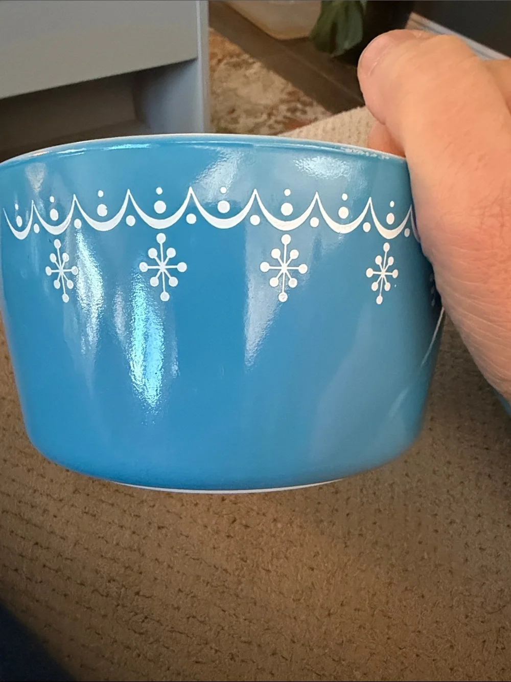 Pyrex Blue Snowflake Cinderella Casserole Set with White Accents and 1 lid.